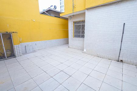 Casa para alugar com 290m², 4 quartos e 4 vagas Casa para alugar com 290m², 4 quartos e 4 vagasArea externa