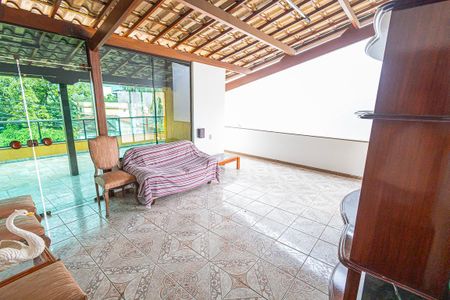 Casa para alugar com 290m², 4 quartos e 4 vagas Casa para alugar com 290m², 4 quartos e 4 vagasSala 2 andar