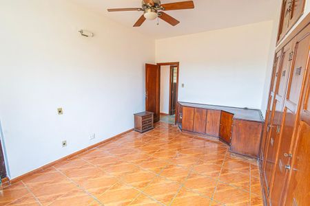 Casa para alugar com 290m², 4 quartos e 4 vagas Casa para alugar com 290m², 4 quartos e 4 vagasQuarto 1/ suite