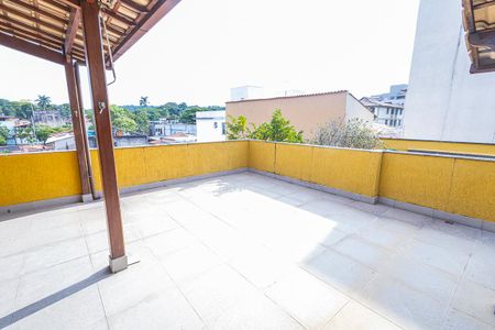 Casa para alugar com 290m², 4 quartos e 4 vagas Casa para alugar com 290m², 4 quartos e 4 vagasCobertura gourmet