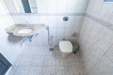 Casa para alugar com 290m², 4 quartos e 4 vagas Casa para alugar com 290m², 4 quartos e 4 vagaslavabo