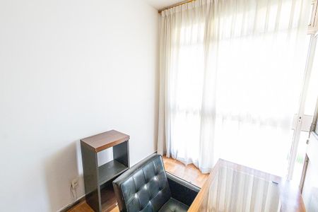 Casa para alugar com 290m², 4 quartos e 4 vagas Casa para alugar com 290m², 4 quartos e 4 vagasEscritorio