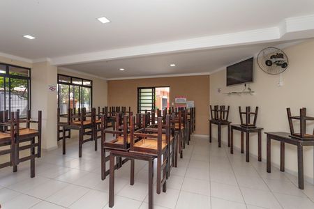 Apartamento para alugar com 52m², 2 quartos e 1 vaga Apartamento para alugar com 52m², 2 quartos e 1 vagaÁrea comum - Salão de festas