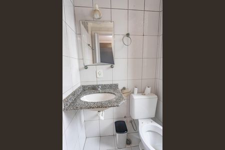 Apartamento para alugar com 52m², 2 quartos e 1 vaga Apartamento para alugar com 52m², 2 quartos e 1 vagaBanheiro da suíte