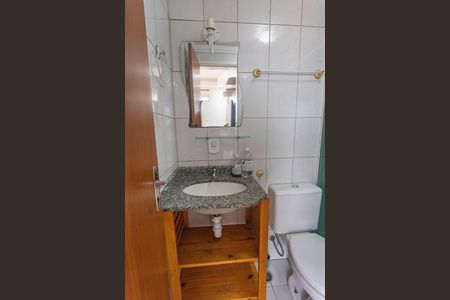 Apartamento para alugar com 52m², 2 quartos e 1 vaga Apartamento para alugar com 52m², 2 quartos e 1 vagaBanheiro social