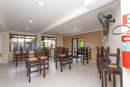 Apartamento para alugar com 52m², 2 quartos e 1 vaga Apartamento para alugar com 52m², 2 quartos e 1 vagaÁrea comum - Salão de festas
