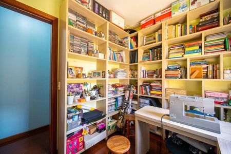 Casa à venda com 157m², 3 quartos e 2 vagasQuarto