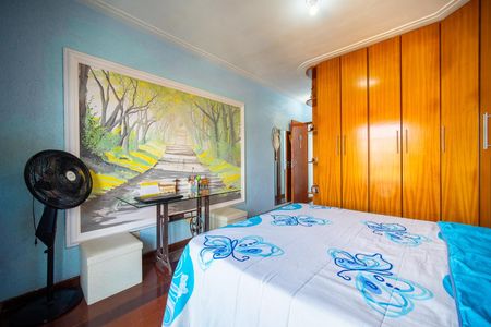 Casa à venda com 157m², 3 quartos e 2 vagasQuarto