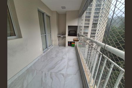 Apartamento à venda com 96m², 2 quartos e 2 vagasFachada