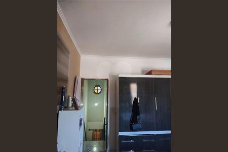 Casa à venda com 2 quartos, 163m² em Vila Alzira, São Paulo
