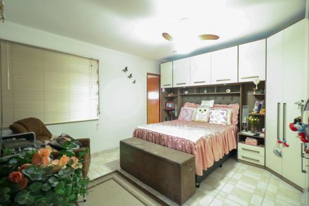 Apartamento à venda com 102m², 3 quartos e 1 vaga Apartamento à venda com 102m², 3 quartos e 1 vagaSuíte