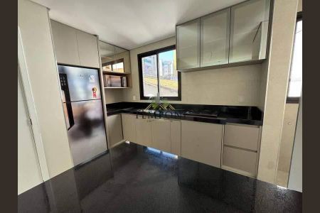 Apartamento à venda com 68m², 2 quartos e 1 vaga