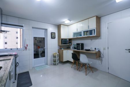 Apartamento à venda com 146m², 3 quartos e 2 vagasCozinha