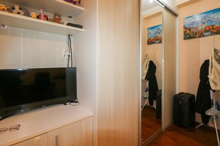 Apartamento à venda com 146m², 3 quartos e 2 vagasSuíte 1