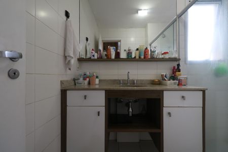 Apartamento à venda com 146m², 3 quartos e 2 vagasBanheiro da Suíte 3