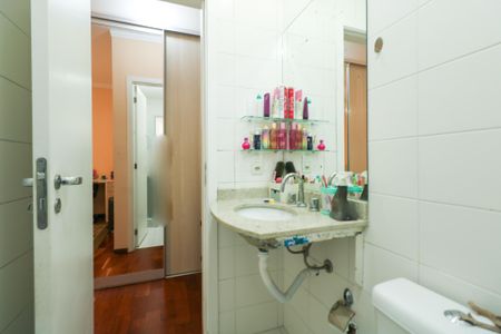 Apartamento à venda com 146m², 3 quartos e 2 vagasBanheiro da Suíte 1
