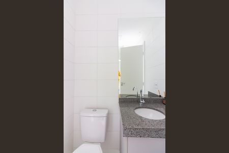 Apartamento à venda com 55m², 2 quartos e 1 vaga Apartamento à venda com 55m², 2 quartos e 1 vagaBanheiro 2