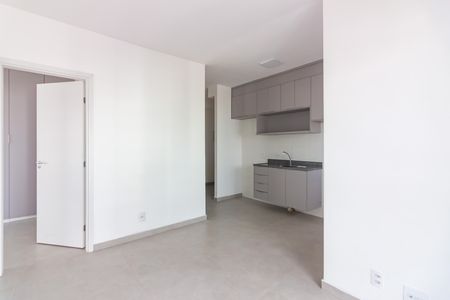 Sala  de apartamento para alugar com 2 quartos, 55m² em Centro, Osasco