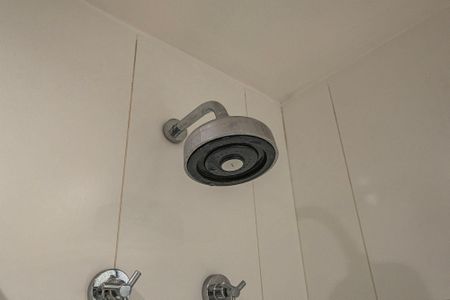 Studio à venda com 28m², 1 quarto e sem vaga Studio à venda com 28m², 1 quarto e sem vagaBanheiro