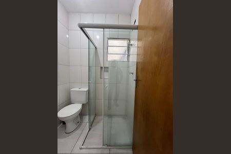 Banheiro de casa para alugar com 1 quarto, 50m² em Vila Moraes, São Paulo