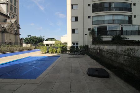 Apartamento à venda com 108m², 3 quartos e 2 vagasÁrea comum - Piscina