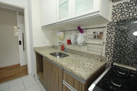 Apartamento à venda com 108m², 3 quartos e 2 vagasCozinha