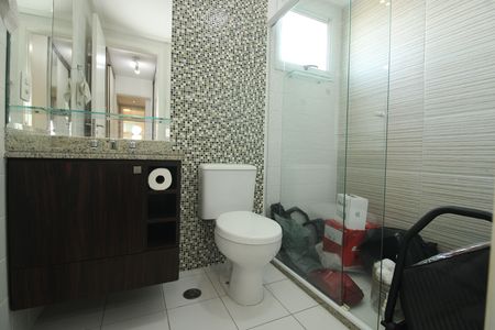 Apartamento à venda com 108m², 3 quartos e 2 vagasBanheiro da Suíte