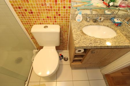 Apartamento à venda com 108m², 3 quartos e 2 vagasBanheiro Social
