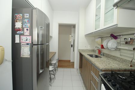 Apartamento à venda com 108m², 3 quartos e 2 vagasCozinha