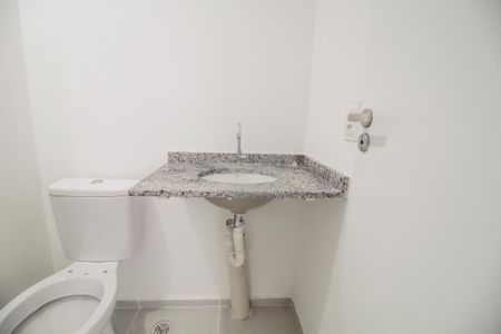 Apartamento à venda com 37m², 2 quartos e sem vaga Apartamento à venda com 37m², 2 quartos e sem vagaBanheiro