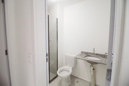 Apartamento à venda com 37m², 2 quartos e sem vaga Apartamento à venda com 37m², 2 quartos e sem vagaAcademia