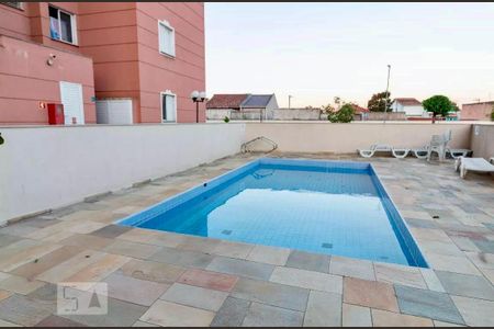 Apartamento à venda com 69m², 3 quartos e 1 vaga Apartamento à venda com 69m², 3 quartos e 1 vagaPiscina