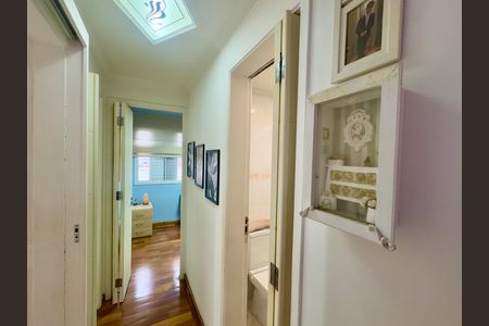 Apartamento à venda com 69m², 3 quartos e 1 vaga Apartamento à venda com 69m², 3 quartos e 1 vagaCorredor