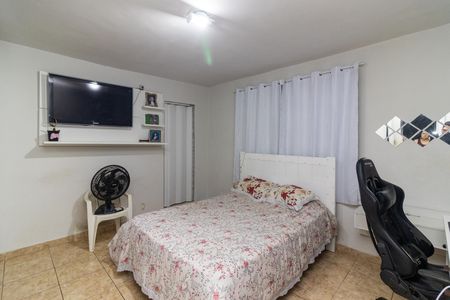 Casa para alugar com 56m², 2 quartos e 1 vaga Casa para alugar com 56m², 2 quartos e 1 vagaQuarto 1