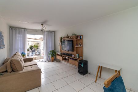 Casa para alugar com 56m², 2 quartos e 1 vaga Casa para alugar com 56m², 2 quartos e 1 vagaSala
