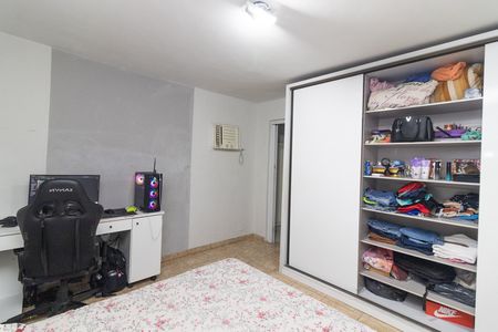 Casa para alugar com 56m², 2 quartos e 1 vaga Casa para alugar com 56m², 2 quartos e 1 vagaQuarto 1