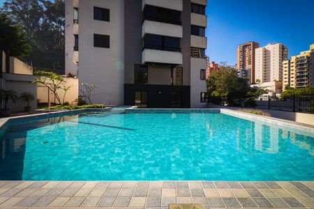 Apartamento à venda com 212m², 4 quartos e 3 vagas