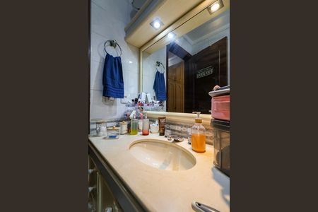 Apartamento à venda com 212m², 4 quartos e 3 vagas