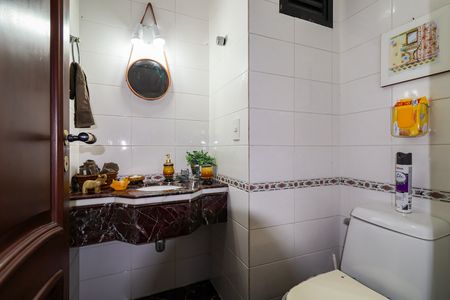 Apartamento à venda com 212m², 4 quartos e 3 vagas