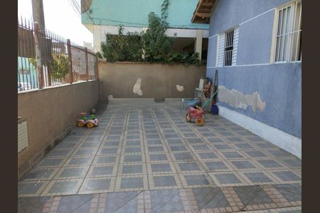 Casa à venda com 3 quartos, 250m² em Jardim Icarai, São Paulo