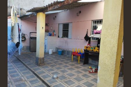 Casa à venda com 250m², 3 quartos e 5 vagas