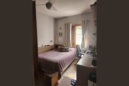 Casa à venda com 3 quartos, 250m² em Penha de França, São Paulo