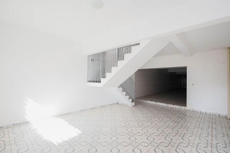 Casa à venda com 235m², 4 quartos e 6 vagasGaragem