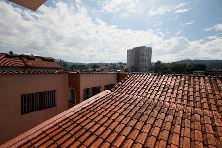 Casa à venda com 235m², 4 quartos e 6 vagasVista 