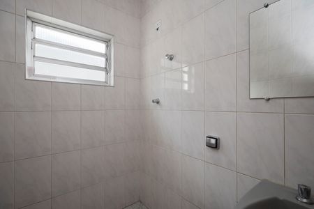 Casa à venda com 235m², 4 quartos e 6 vagasBanheiro 3