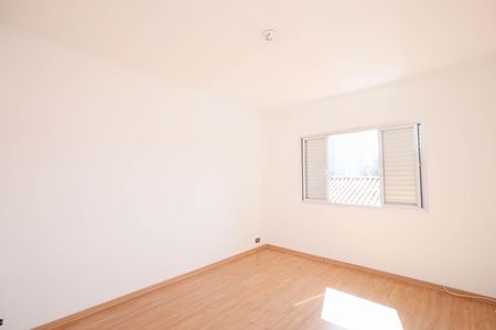 Casa à venda com 235m², 4 quartos e 6 vagasQuarto 2