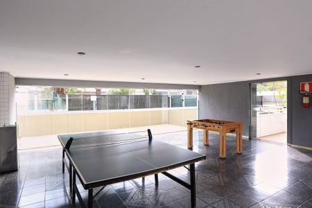 Apartamento à venda com 132m², 4 quartos e 2 vagas Apartamento à venda com 132m², 4 quartos e 2 vagasSalão de jogos