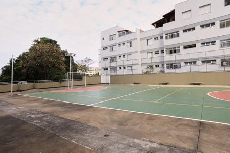 Apartamento à venda com 132m², 4 quartos e 2 vagas Apartamento à venda com 132m², 4 quartos e 2 vagasQuadra