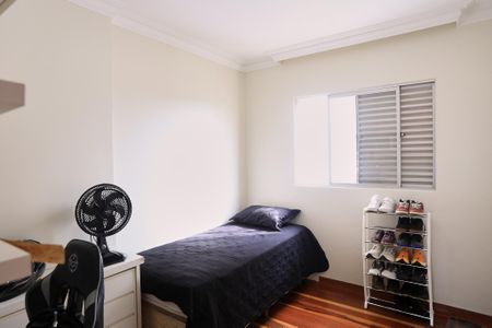 Apartamento à venda com 132m², 4 quartos e 2 vagas Apartamento à venda com 132m², 4 quartos e 2 vagasQuarto 1
