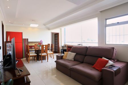 Apartamento à venda com 132m², 4 quartos e 2 vagas Apartamento à venda com 132m², 4 quartos e 2 vagasSala